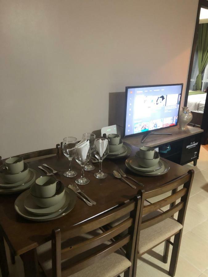 San Lorenzo Place 2Br 29-E By Larico Manila Exterior photo